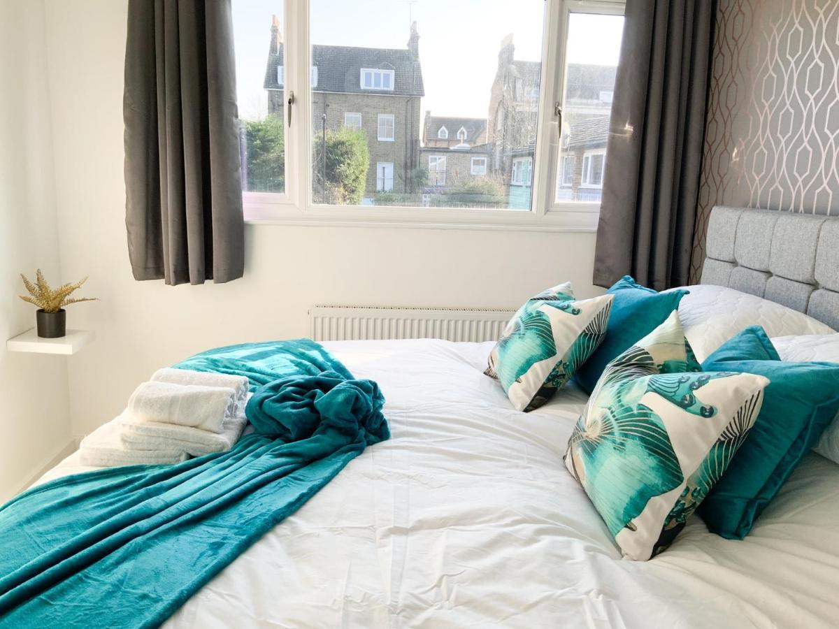 De Montfort House ロンドン エクステリア 写真